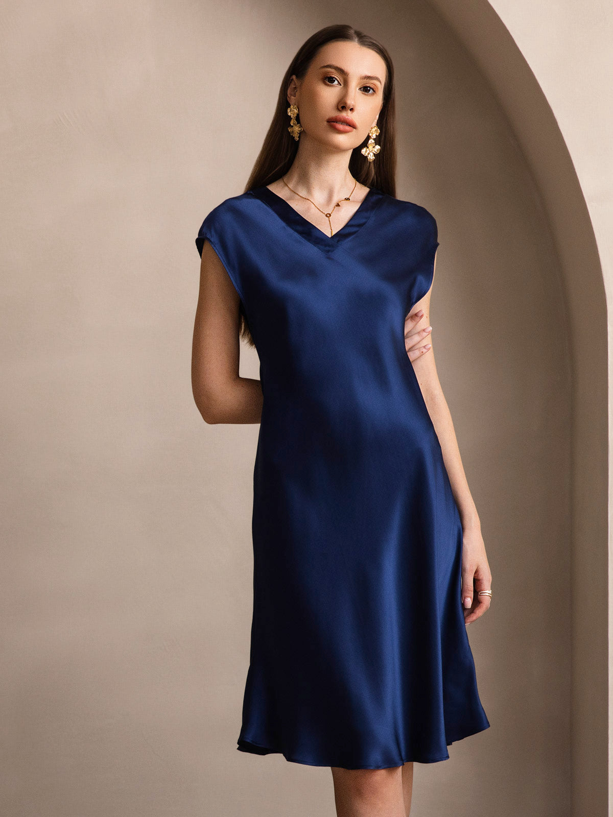 SilkSilky-UK Pure Silk Sleeveless V Neck Dress DarkBlue 001