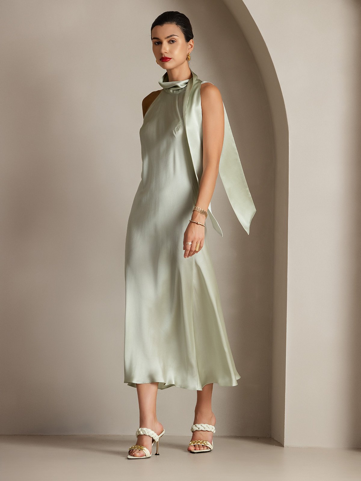 [Light Green] SilkSilky-UK 19Momme Silk Sleeveless Tie Neck Dress 001