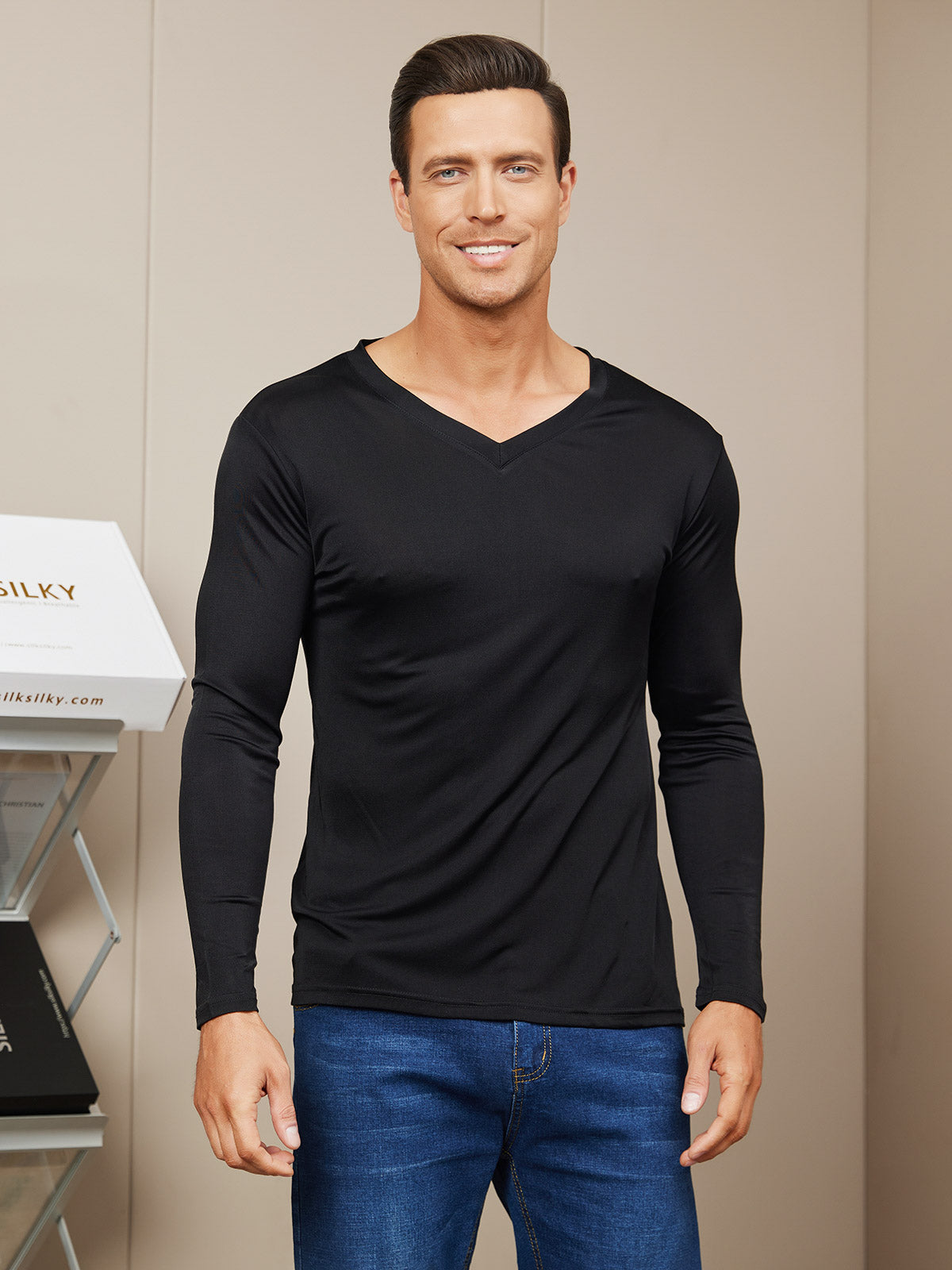 SilkSilky UK Silk Knitted Long Sleeve V Neck Men's T Shirt Black 001