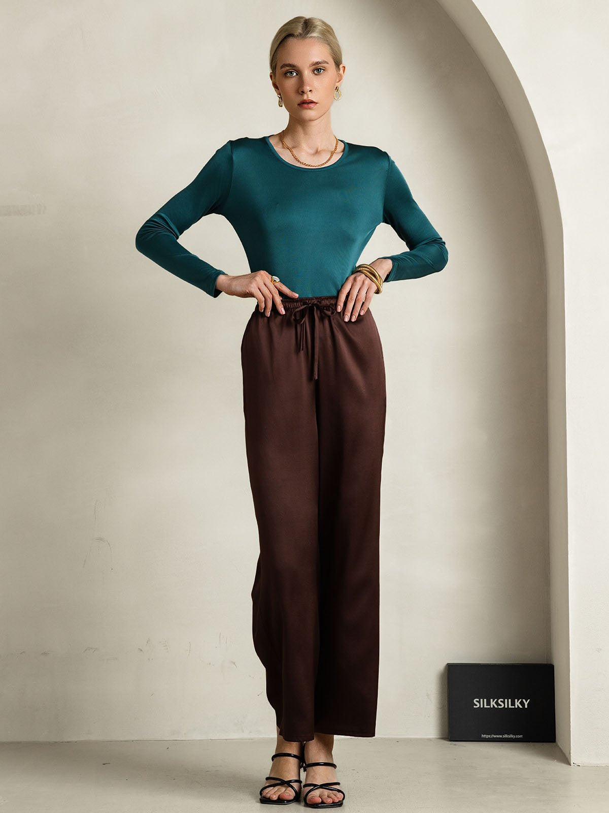 [Dark Green] SilkSilky-UK Silk Long Sleeve Round Neck Women's T-Shirt 007