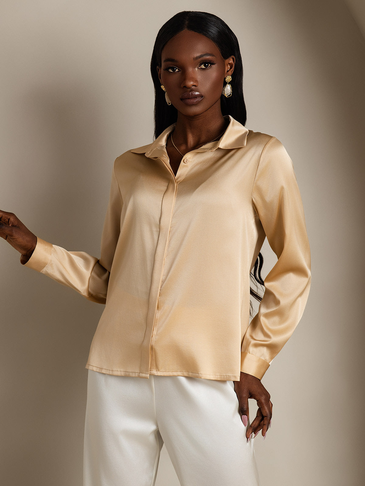 SilkSilky-UK 19Momme Silk Long Sleeve Collar Women's Shirt Champagne 004