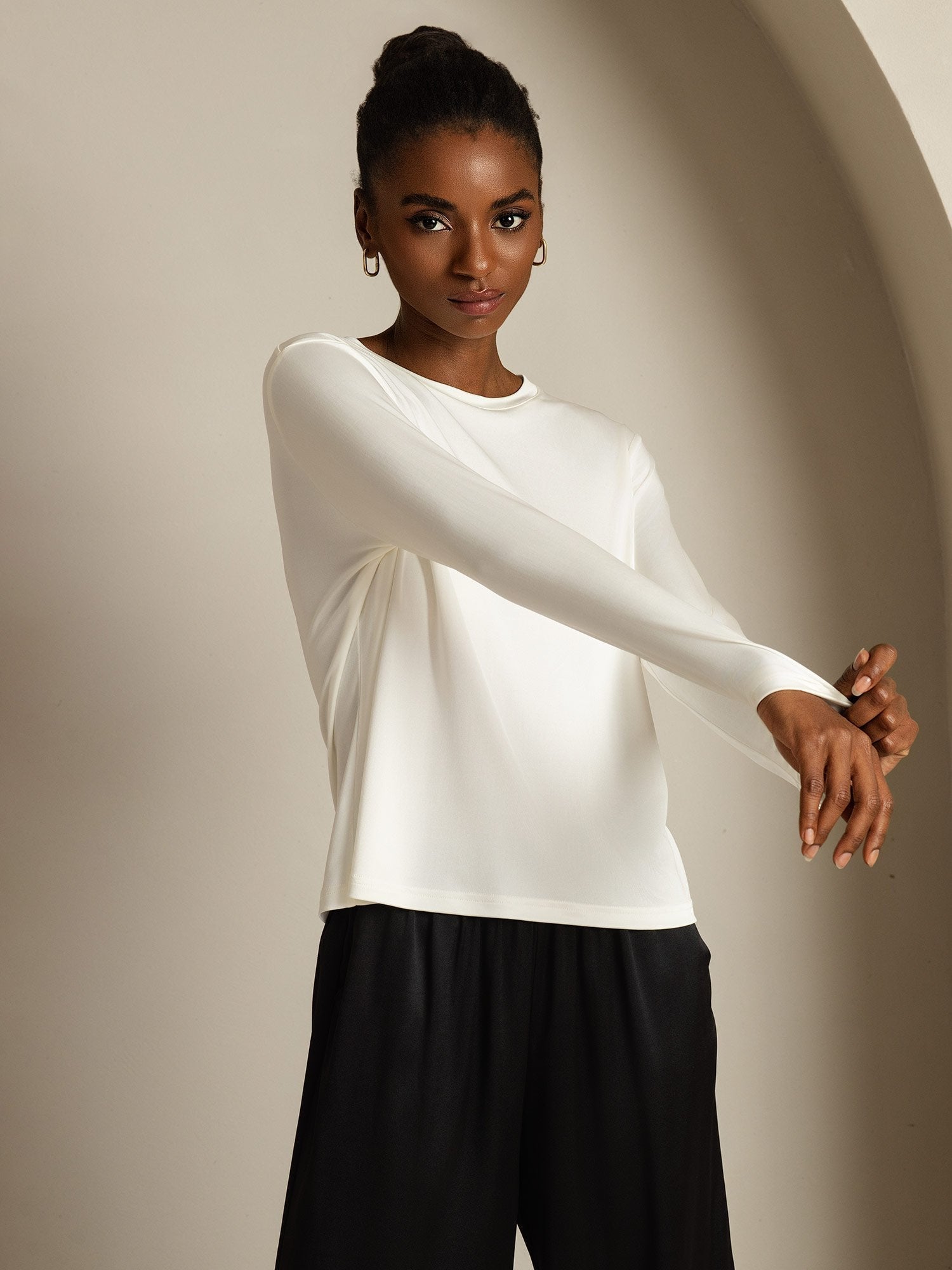 [White] SilkSilky-UK 100% Silk Jersey Long Sleeve Crew Neck Women's T-Shirt 007