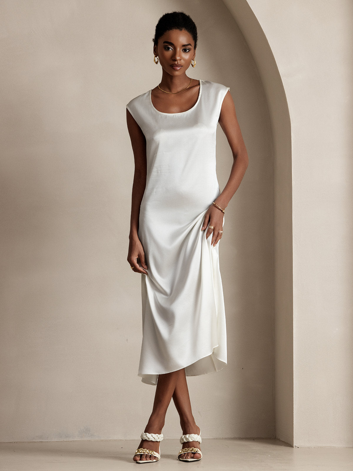 [White] SilkSilky-UK 19Momme Silk Round Neck Dress 001