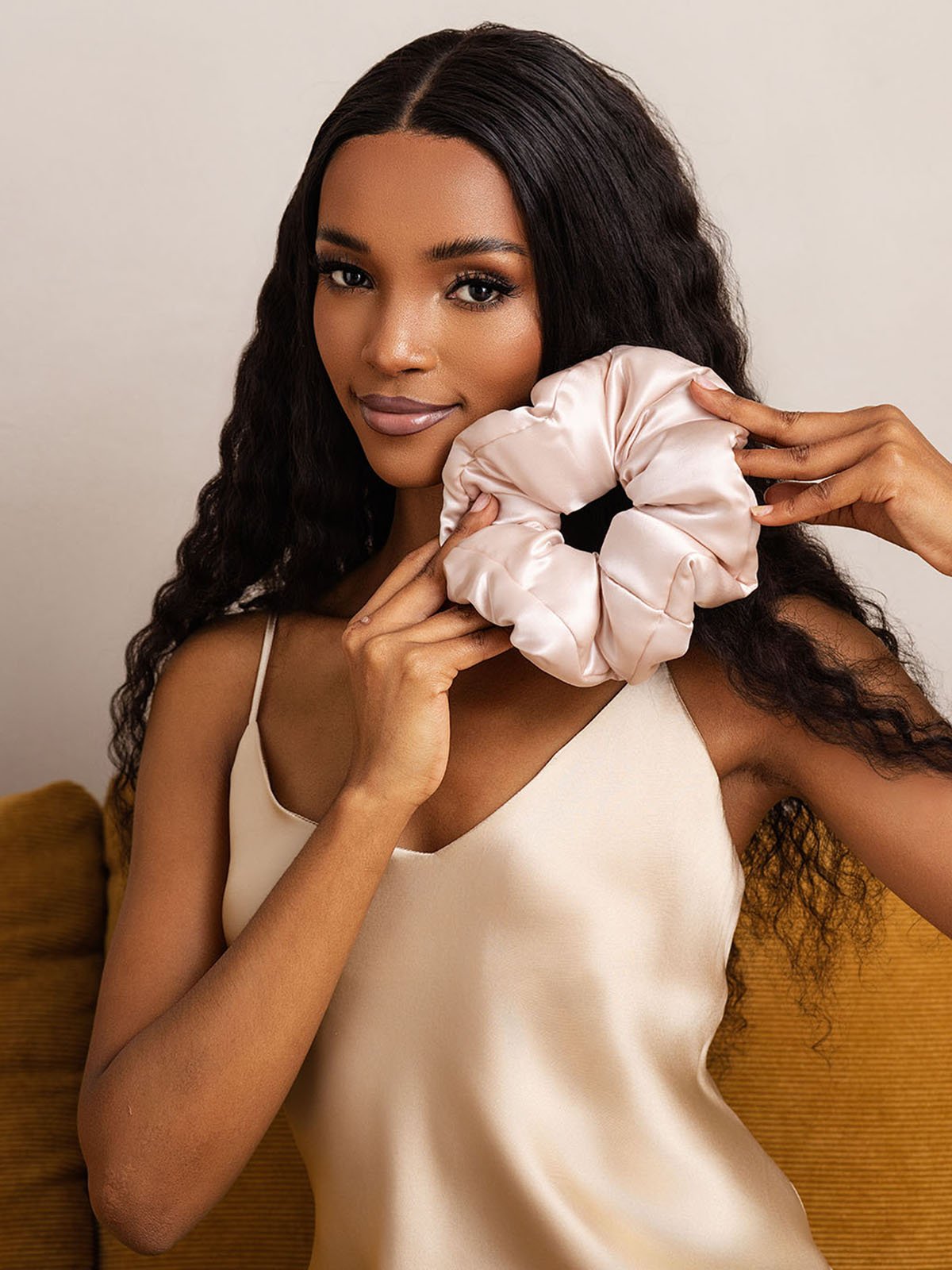 [Pink] SilkSilky-UK Pure Silk Scrunchie 002