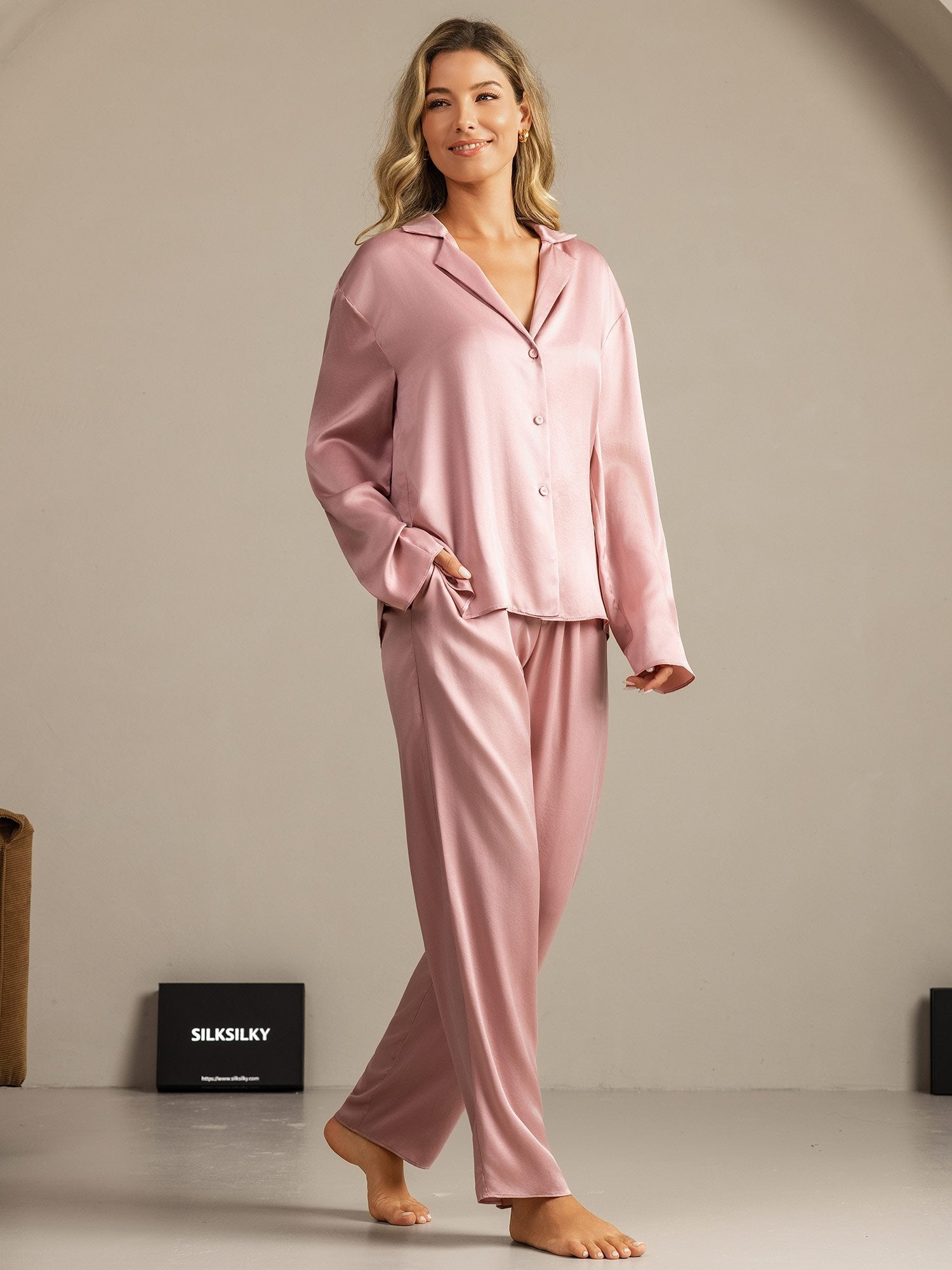[Peach Skin] SilkSilky-UK 19Momme Machine-Washable Silk Notched Neck Women's Pyjamas 006
