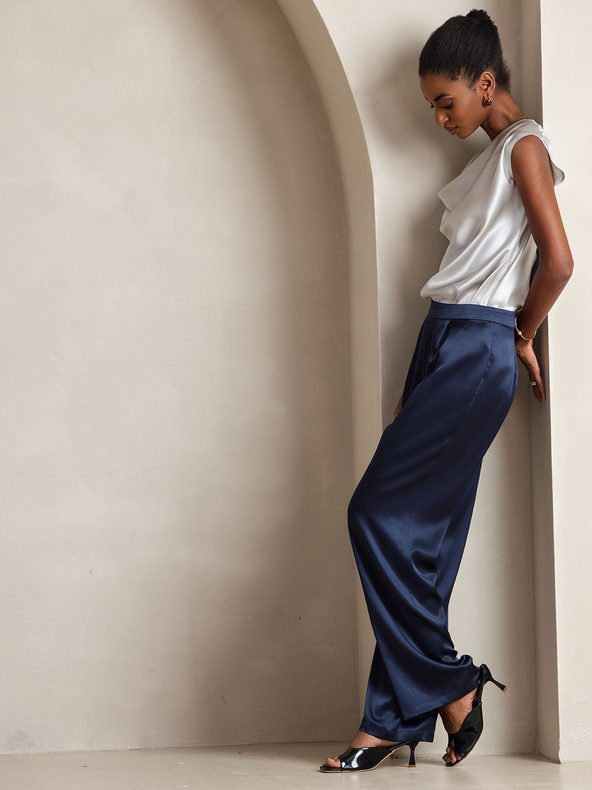 [Light Gray] SilkSilky-UK 19Momme Silk Cap Sleeve Cowl Neck Women's T-Shirt 007