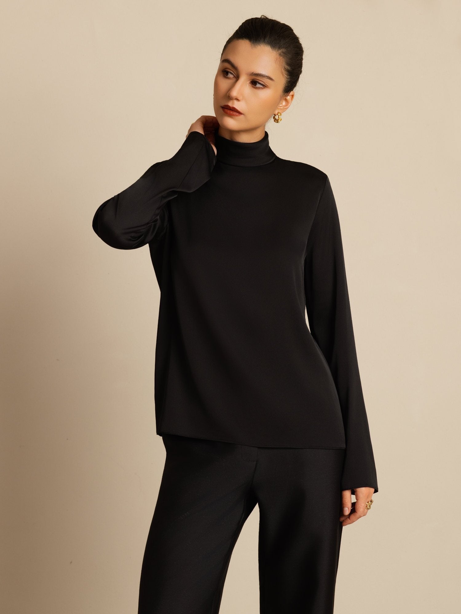 [Black] SilkSilky-UK 19Momme Silk Long Sleeve Turtle Neck Women's T-Shirt 001