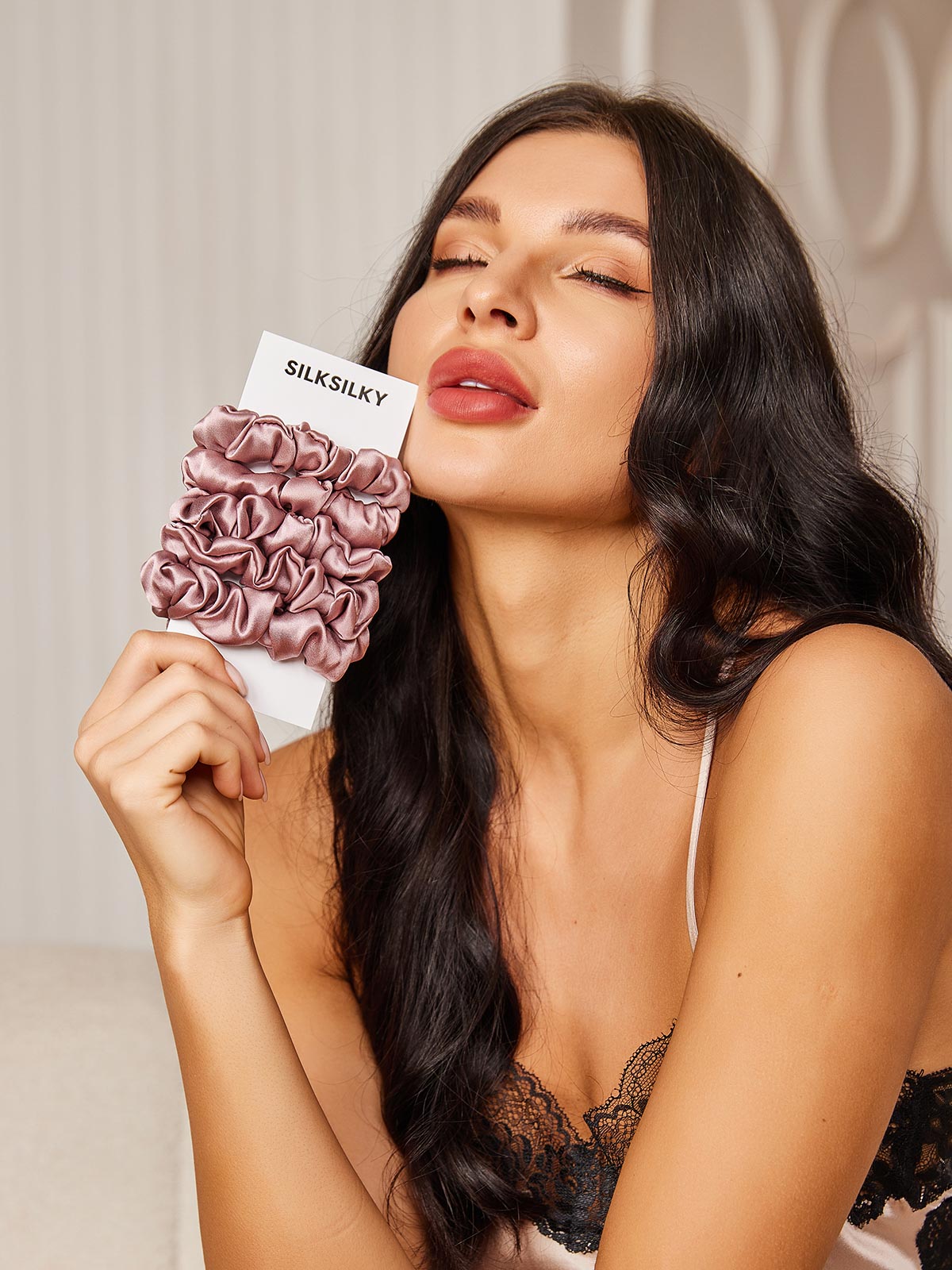 [Pale Mauve] SilkSilky-UK 19Momme Pure Silk Scrunchie 002