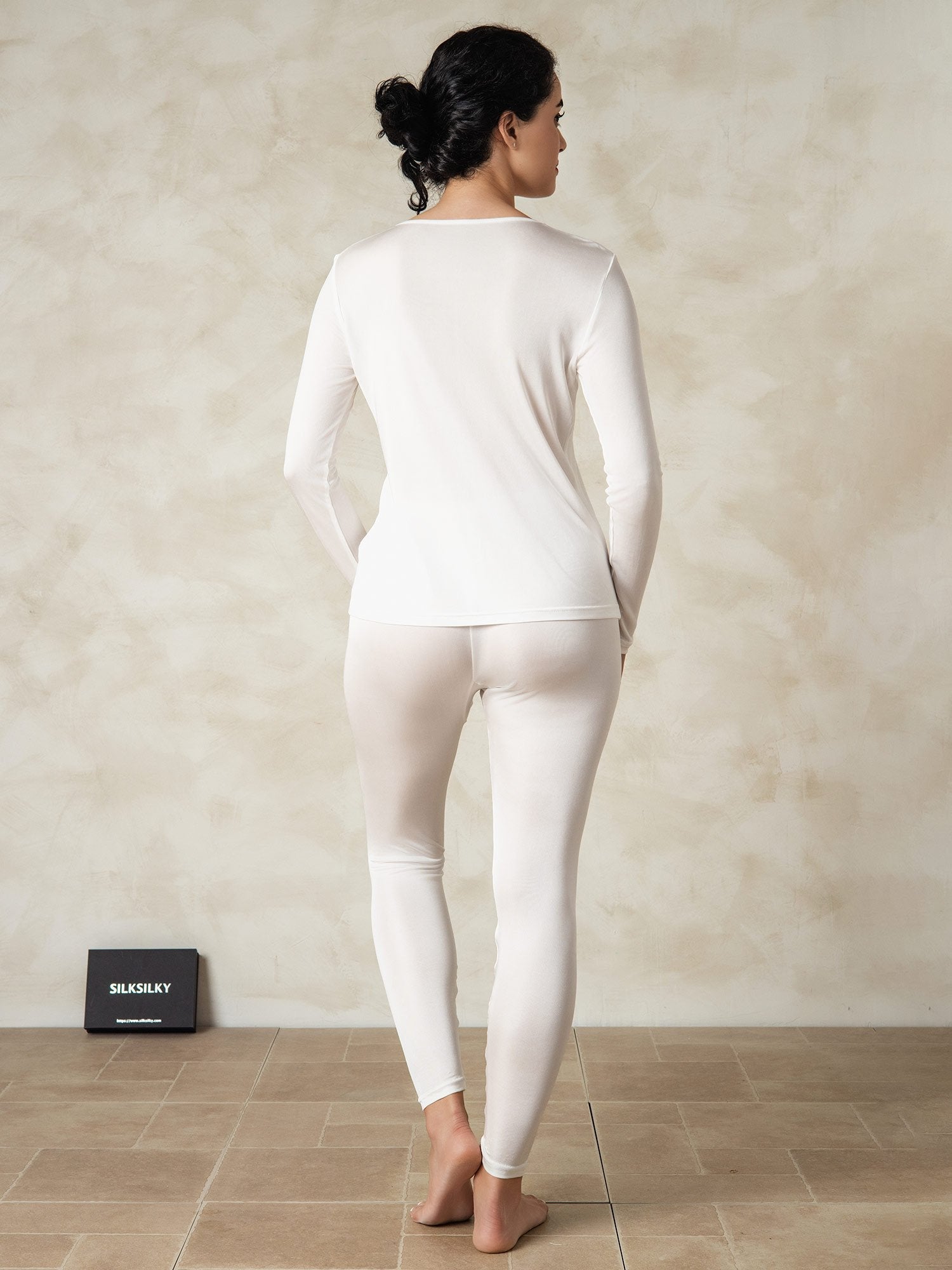 [White] SilkSilky-UK Silk Knitted Round Neck Long Johns 002