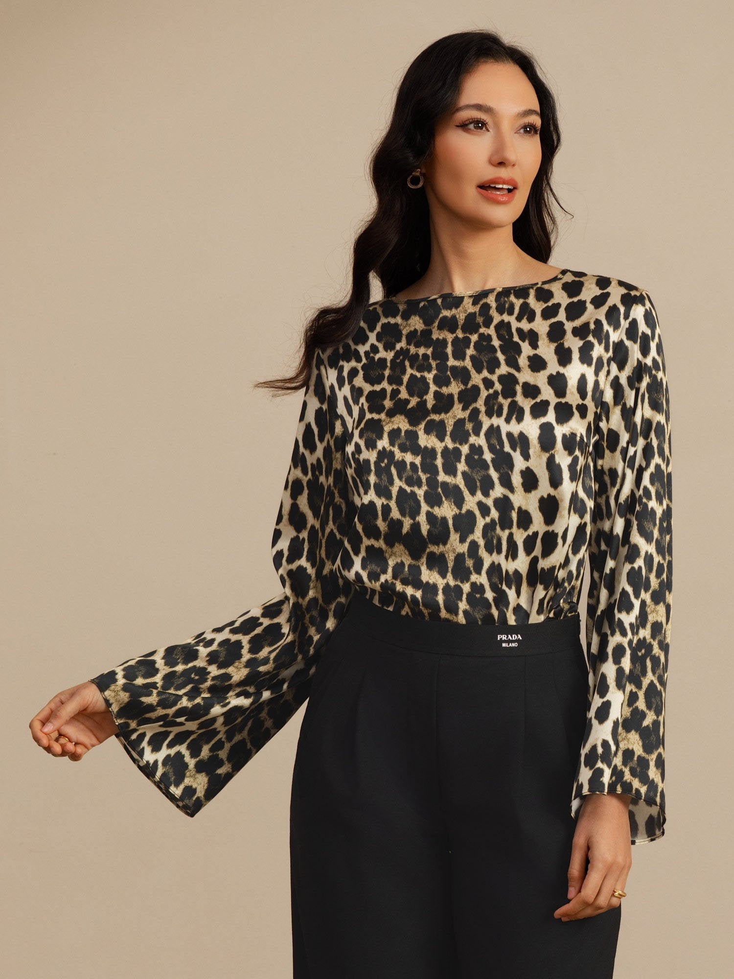 [Leopard] SilkSilky-UK 19Momme Stretch Silk Charmeuse Long Sleeve Boat Neck Blouse 004