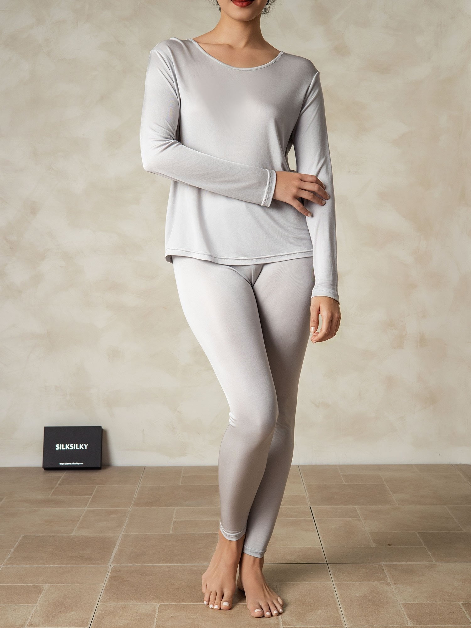 [Silver] SilkSilky-UK Silk Knitted Round Neck Long Johns 003