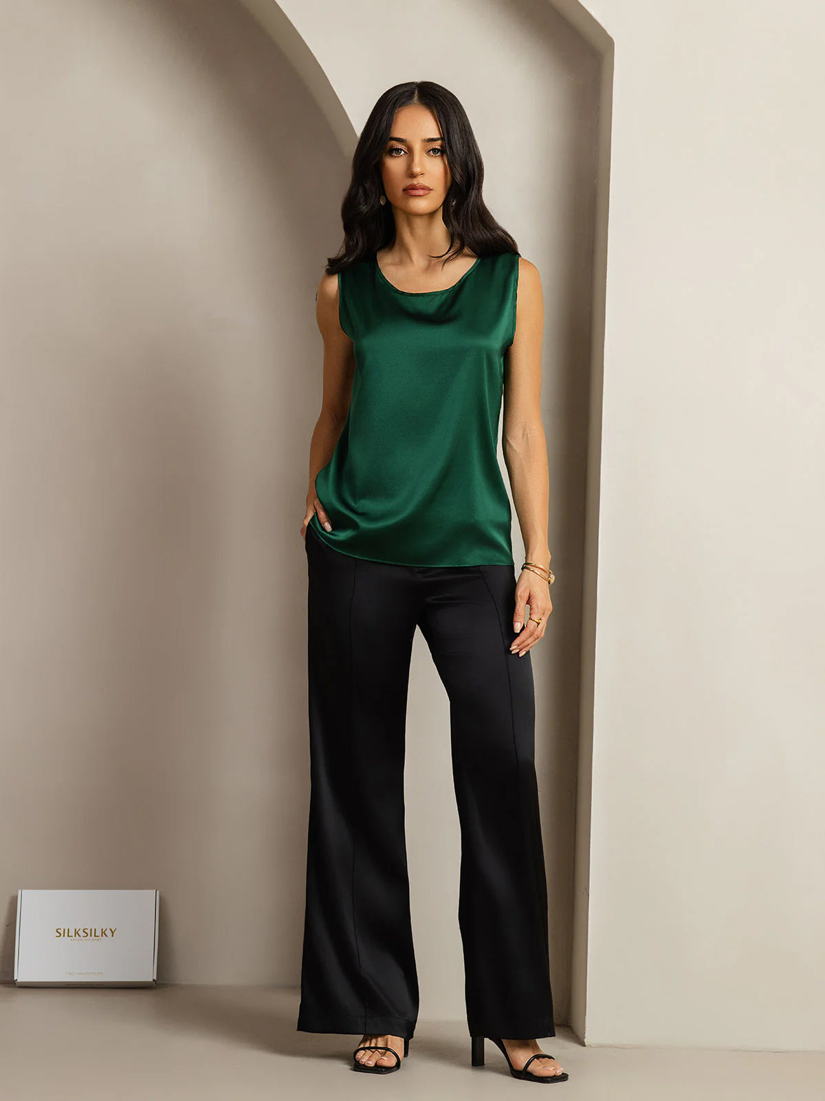 [Dark Green] SilkSilky-UK 19Momme Silk Round Neck Camisole 009