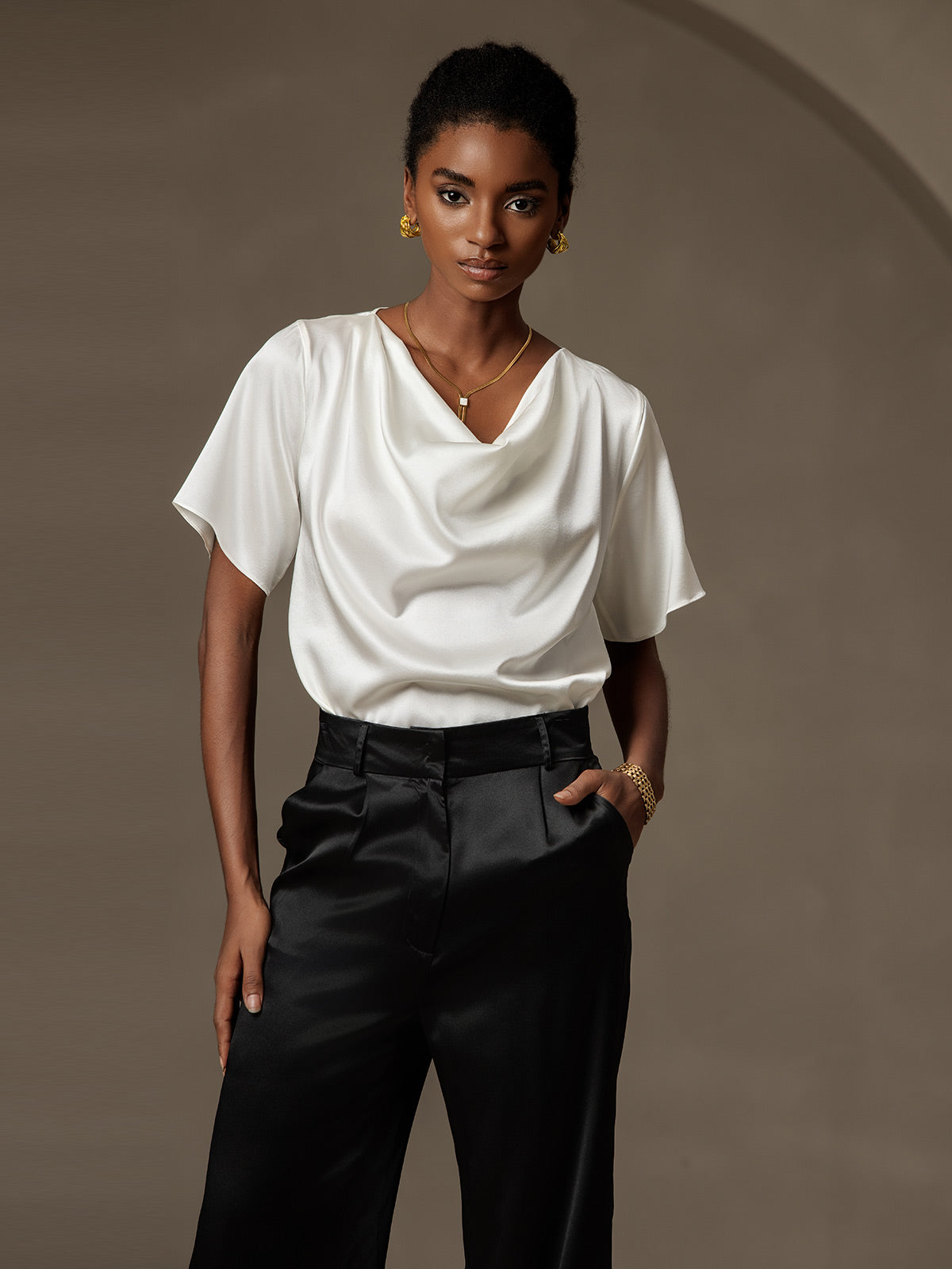 [White] SilkSilky-UK 19Momme Silk Cowl Neck Women's T-Shirt 004