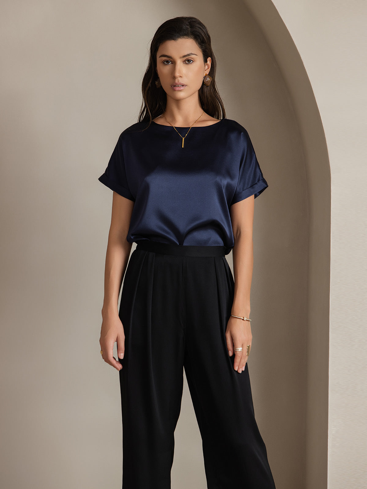 [Dark Blue] SilkSilky-UK 19Momme Silk Short Sleeve Round Neck Women's T-Shirt 001