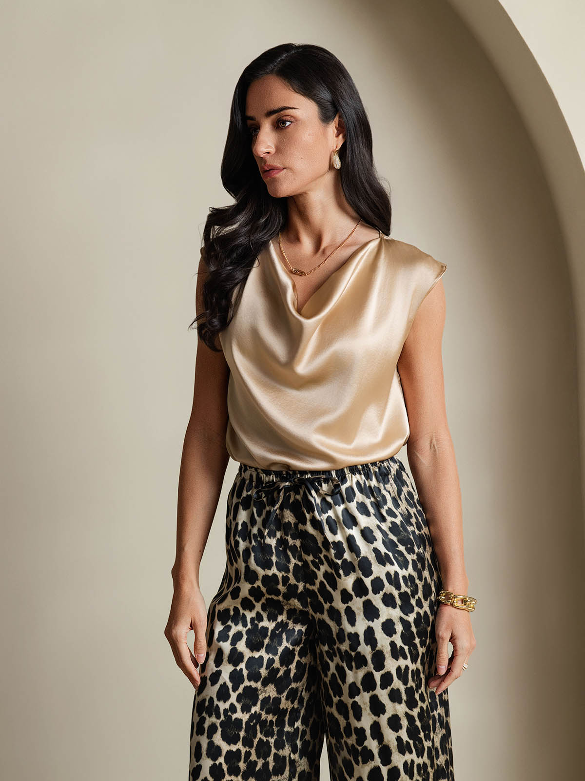 [Champagne] SilkSilky-UK 19Momme Silk Cap Sleeve Cowl Neck Women's T-Shirt 006