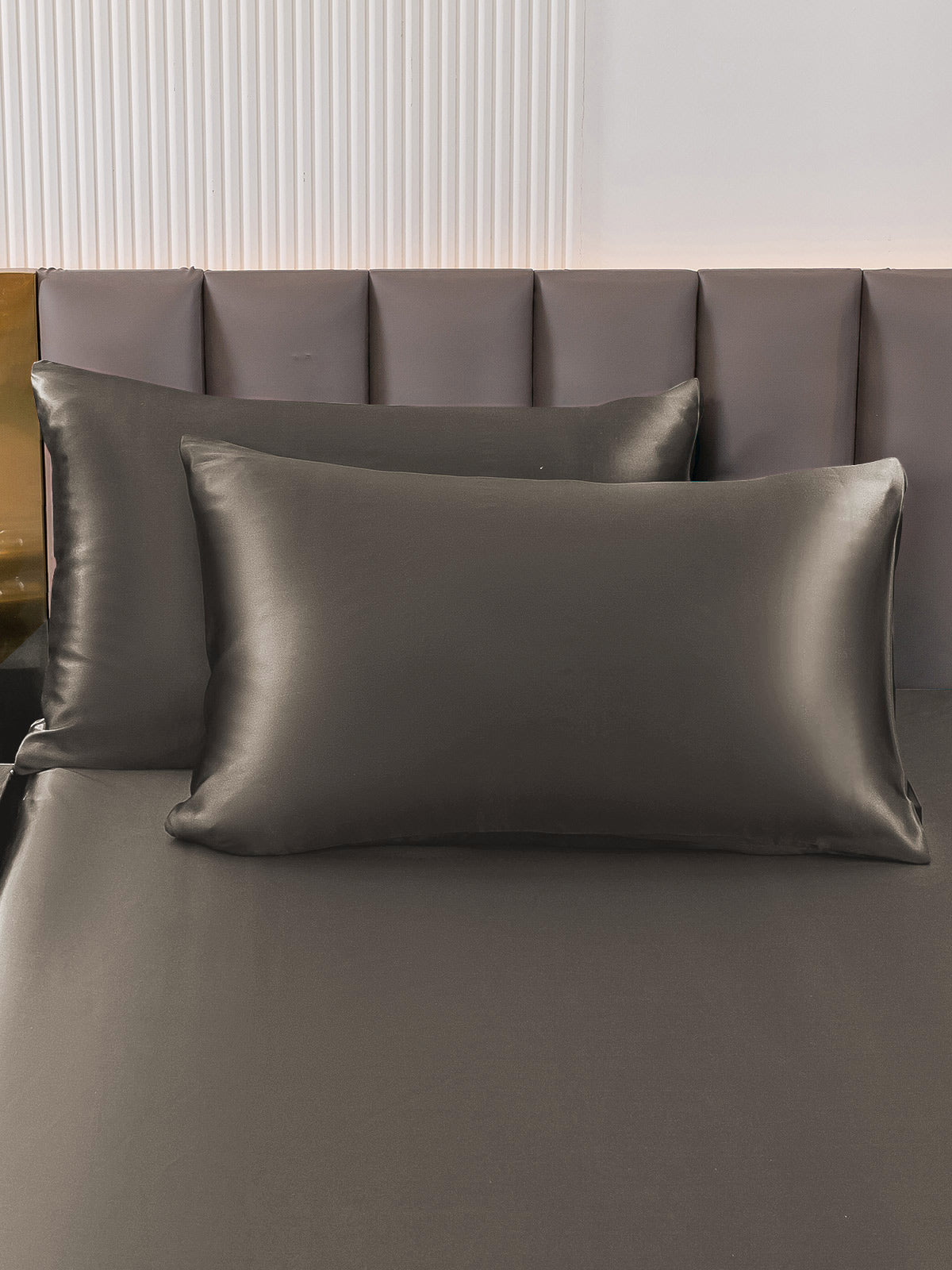 SilkSilky-UK 30Momme Pure Silk Pillowcase DarkGray 001