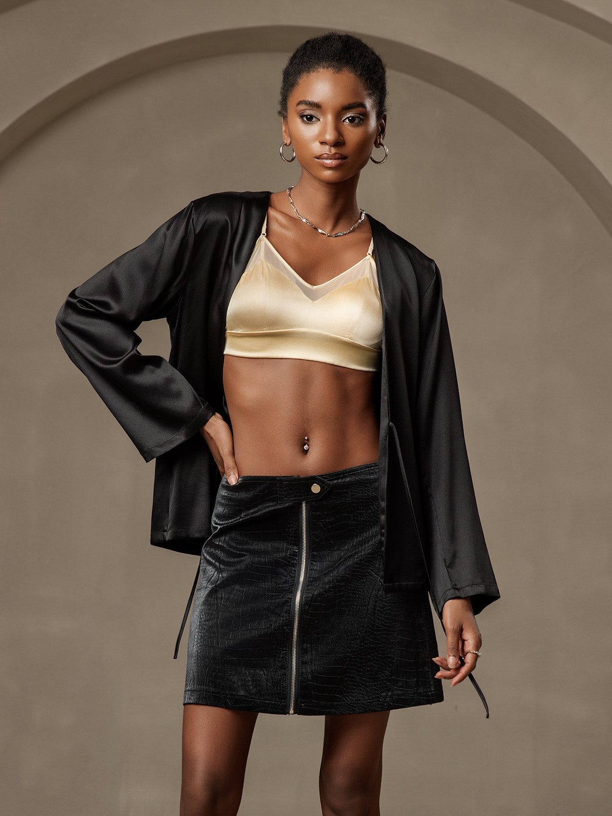 [Black] SilkSilky-UK 19Momme Silk Long Sleeve Womens Outerwear 001