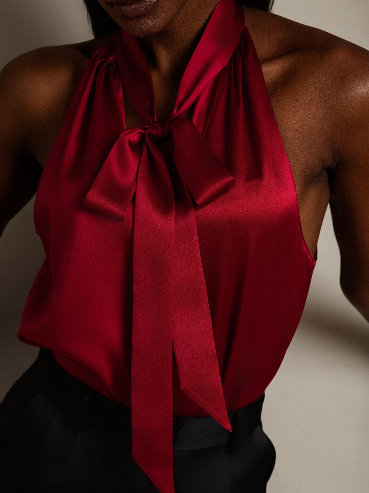 SilkSilky-UK 19Momme Silk Sleeveless Tie Neck Women's Shirt Wine 007