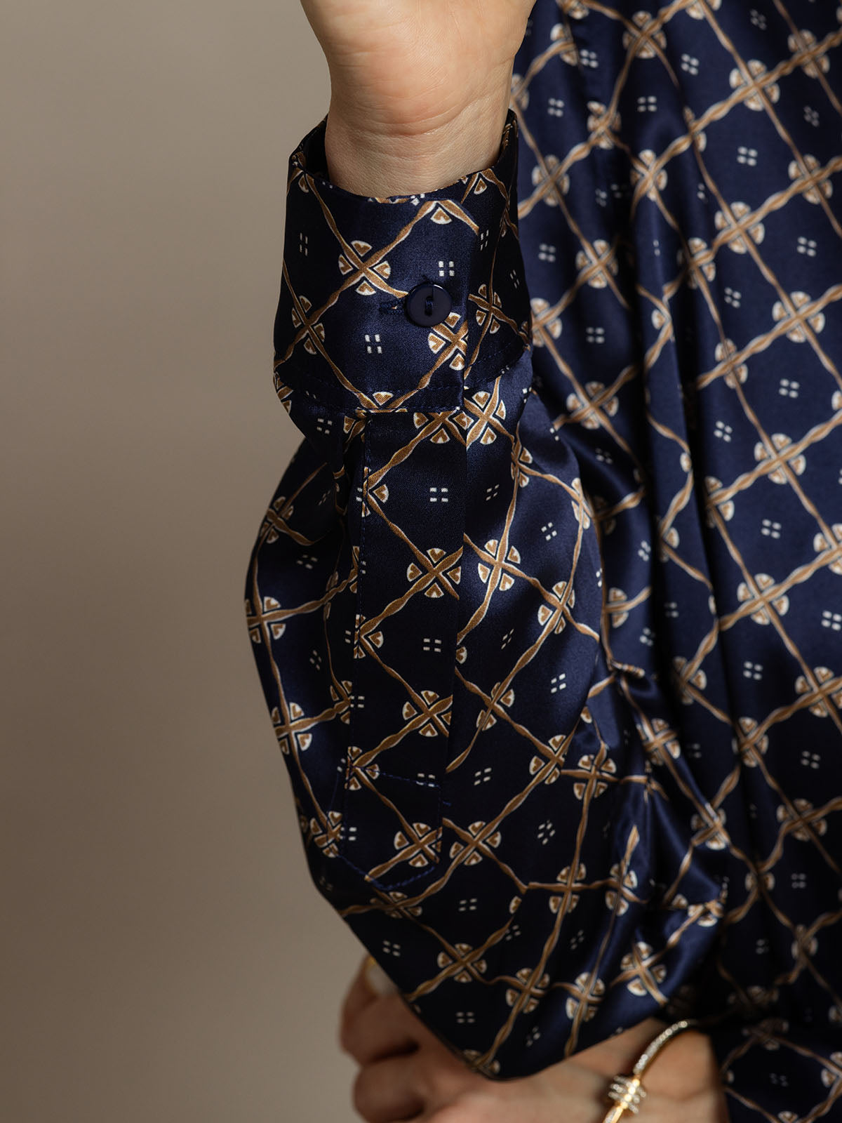 [Navy Chain] SilkSilky-UK Silk Long Sleeve Collar Women's Shirt 003