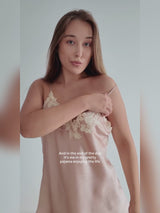 SilkSilky-UK Spaghetti Strap V Neck Camisole Set video 001