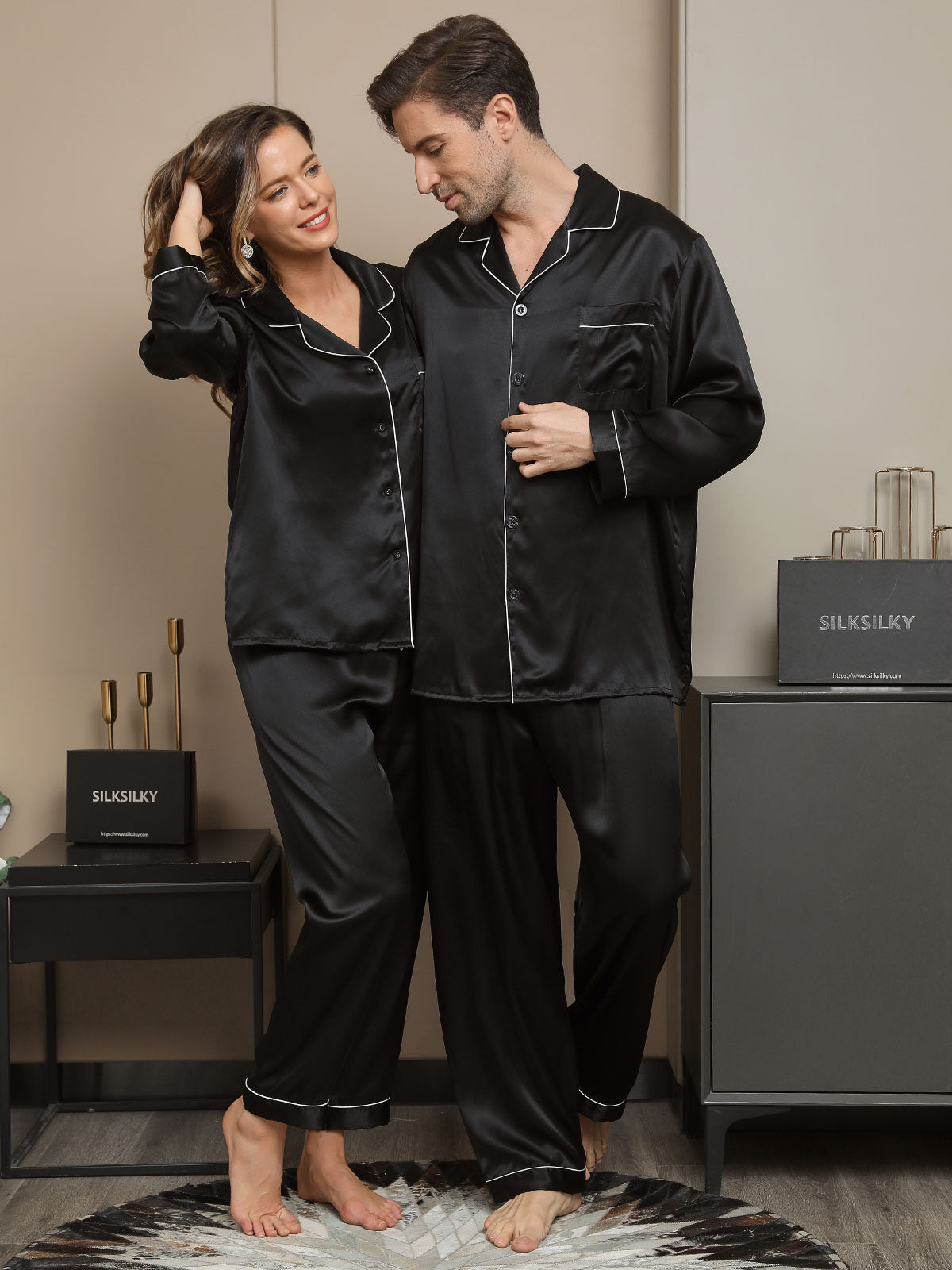 SilkSilky UK Pure Silk Long Sleeve Couple Black 002