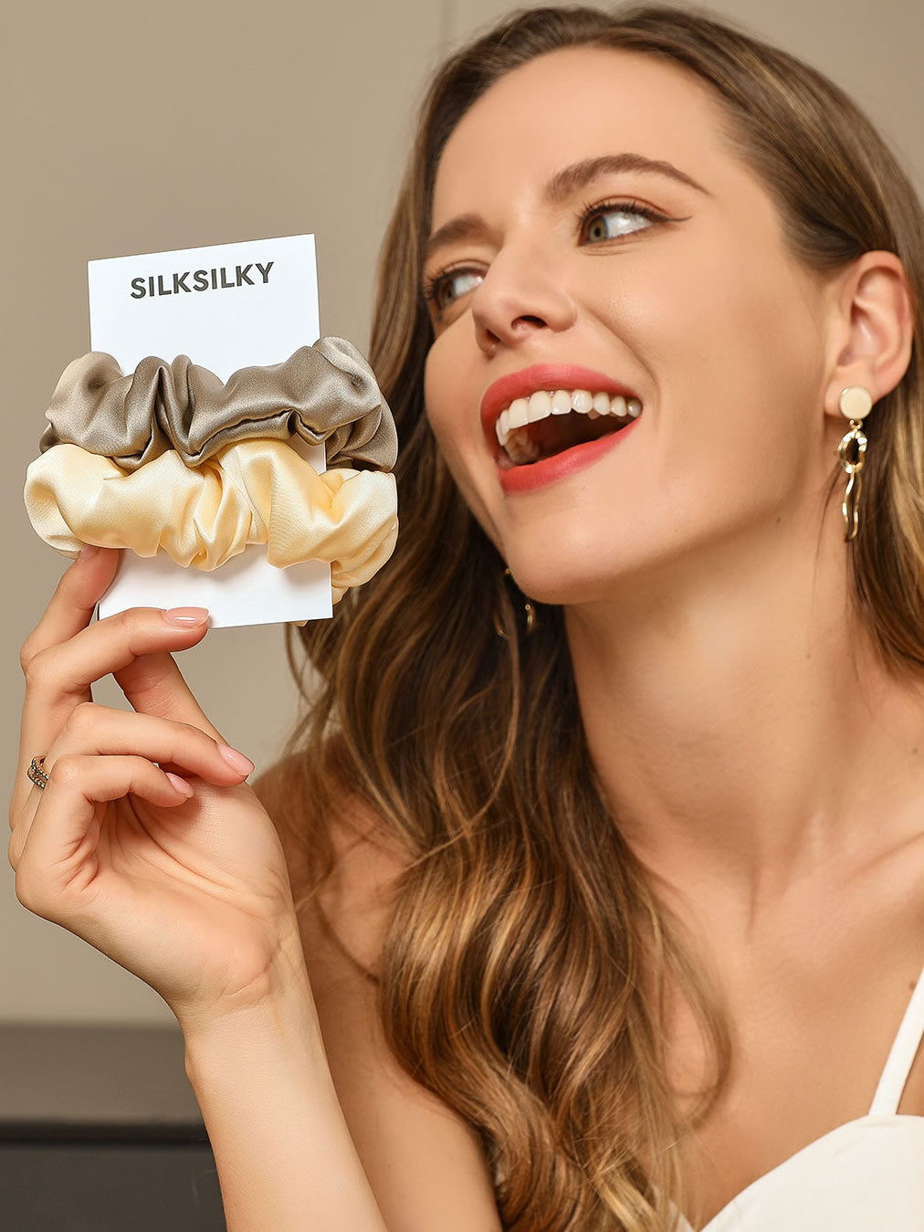 [Beige+Champagne] SilkSilky-UK 19Momme Pure Silk Scrunchie 005